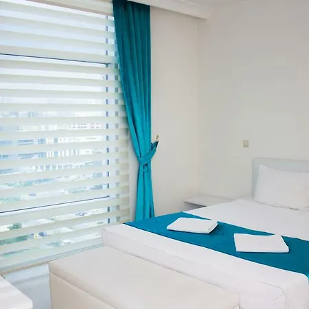 Appartement Deniz Flora *